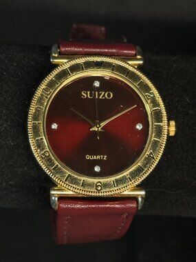 Suizo Quartz Watch Red Dial Gold Tone Bezel Japan Movt New Battery